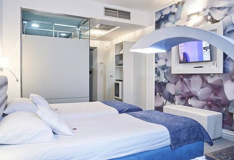 חדר סטנדרט, Continental Forum Sibiu