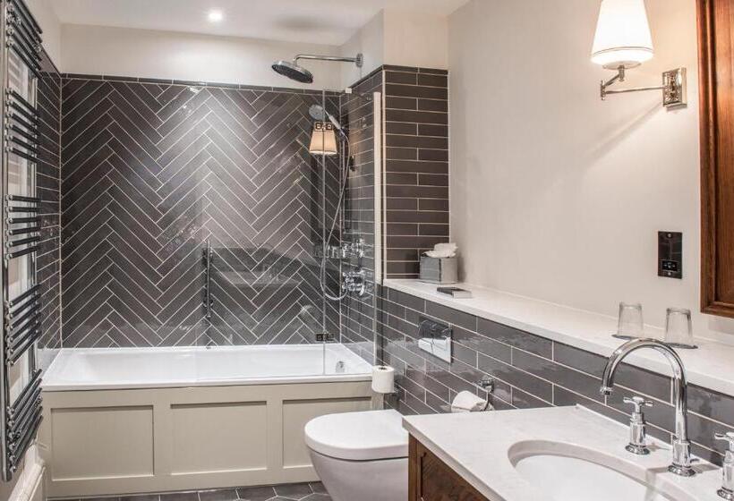 Номер Deluxe с Видом, De Vere Beaumont Estate