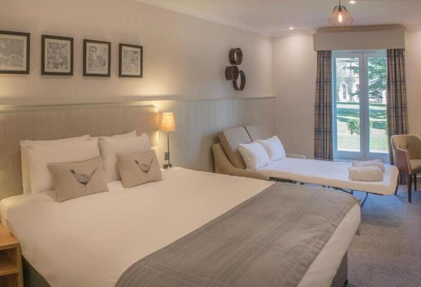 Семейный Номер, De Vere Beaumont Estate