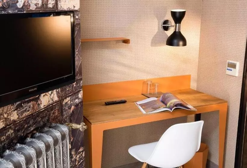 スタンダードシングルルーム, Espace Champerret