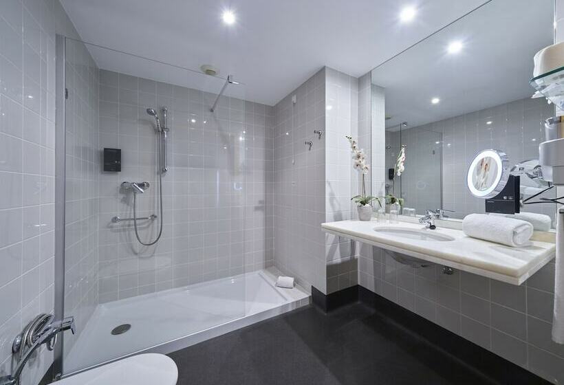 1ベッドルームアパートメント, Golden Residence