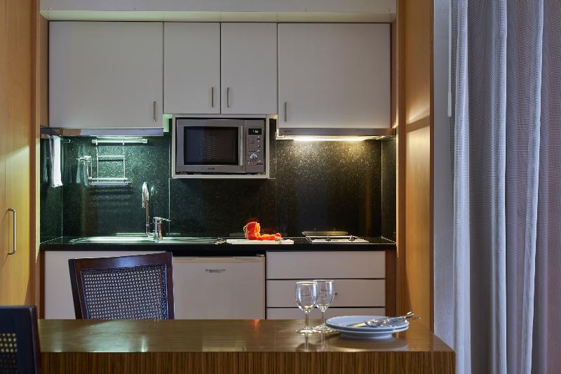 1ベッドルームアパートメント, Golden Residence