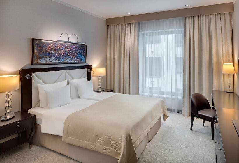 اتاق استاندارد با تخت بزرگ, Grand Hotel River Park, A Luxury Collection Hotel, Bratislava