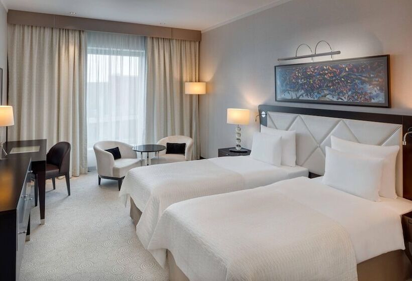 اتاق اجرایی, Grand Hotel River Park, A Luxury Collection Hotel, Bratislava