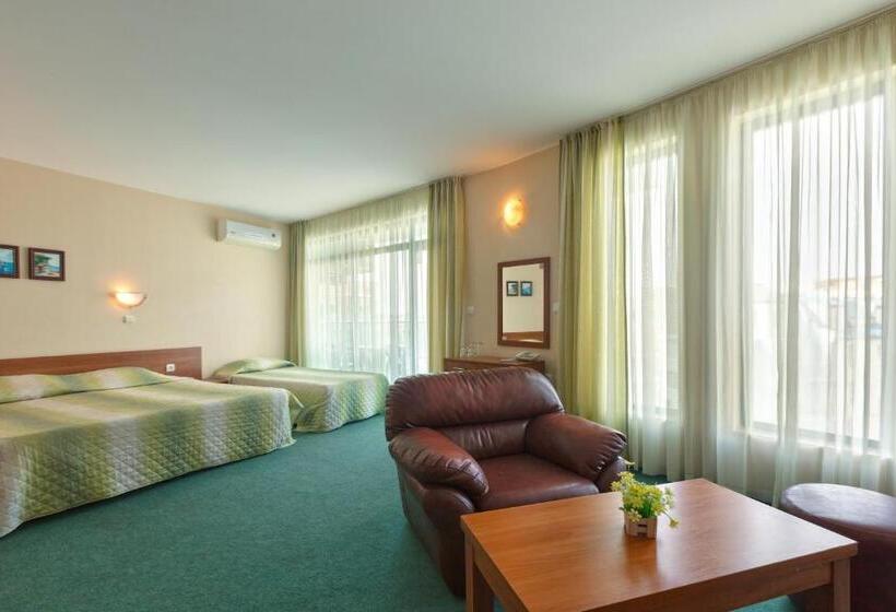 Семейный Номер, L&B