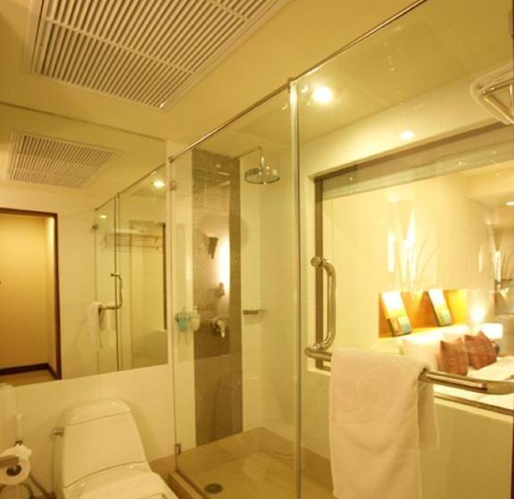 סוויטה, Maninarakorn