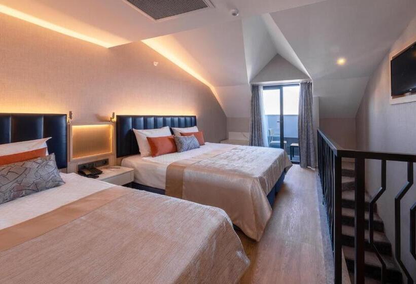 اتاق استاندارد با چشم‌انداز باغ, Lago