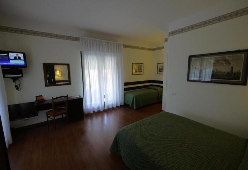 豪华海景房带阳台, Piccadilly