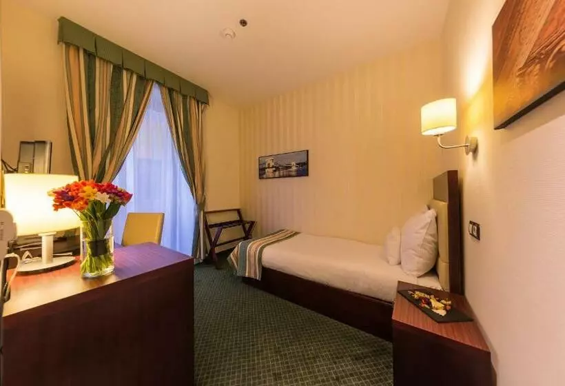 اتاق استاندارد یک نفره, President Budapest, Affiliated by Meliá