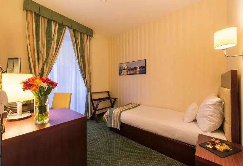اتاق استاندارد یک نفره, President Budapest, Affiliated by Meliá