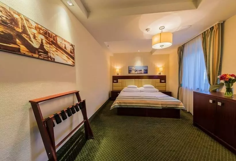 اتاق استاندارد, President Budapest, Affiliated by Meliá