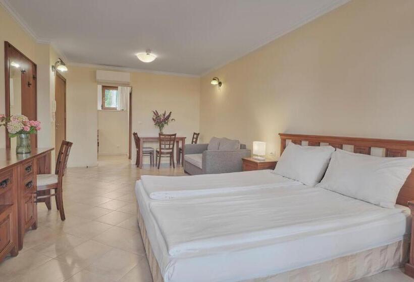 Студио Стандарт Вид на Парк, Santa Marina Holiday Village