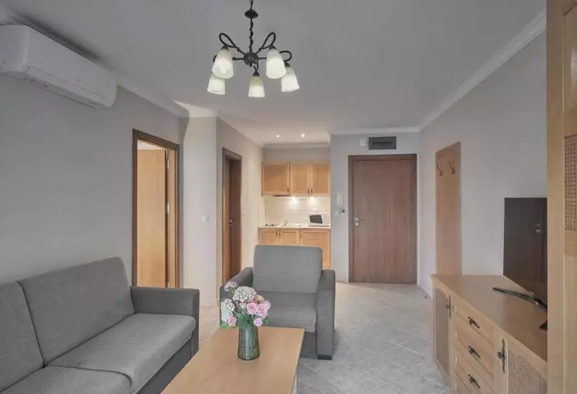 آپارتمان 1 خوابه, Santa Marina Holiday Village