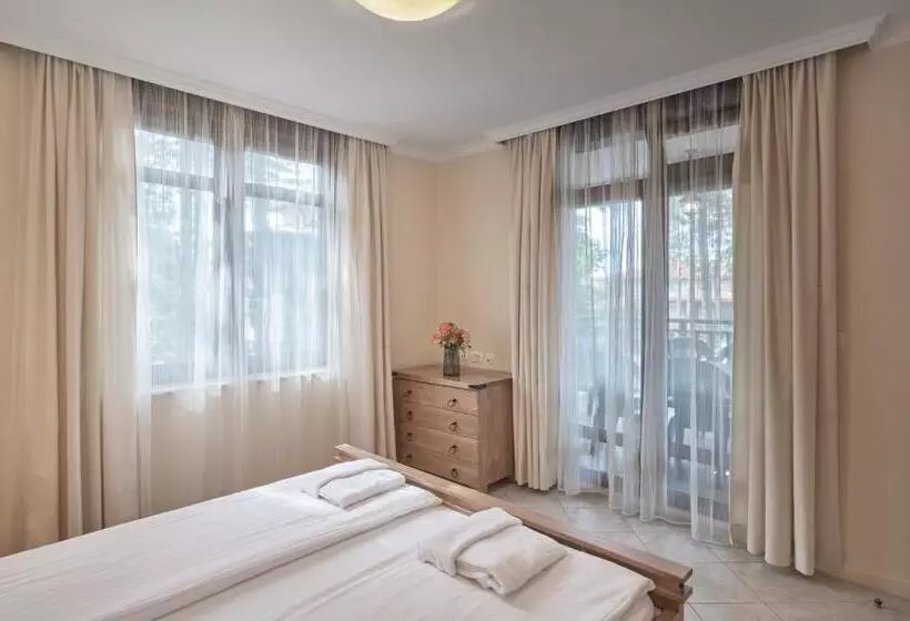 آپارتمان 2 خوابه, Santa Marina Holiday Village
