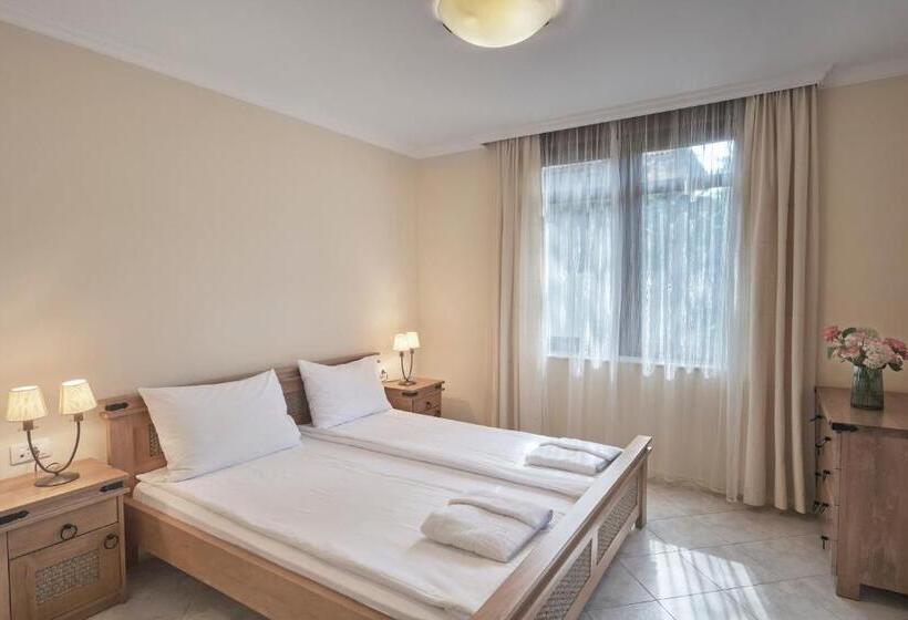 Апартаменты 2 Спальни, Santa Marina Holiday Village