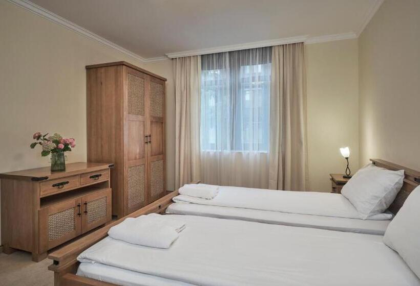 Апартаменты 2 Спальни, Santa Marina Holiday Village