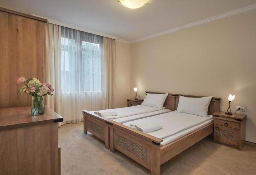 Апартаменты 2 Спальни, Santa Marina Holiday Village