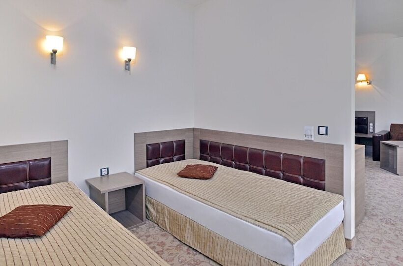 Номер Стандарт Вид на Парк, Sol Nessebar Palace All Inclusive