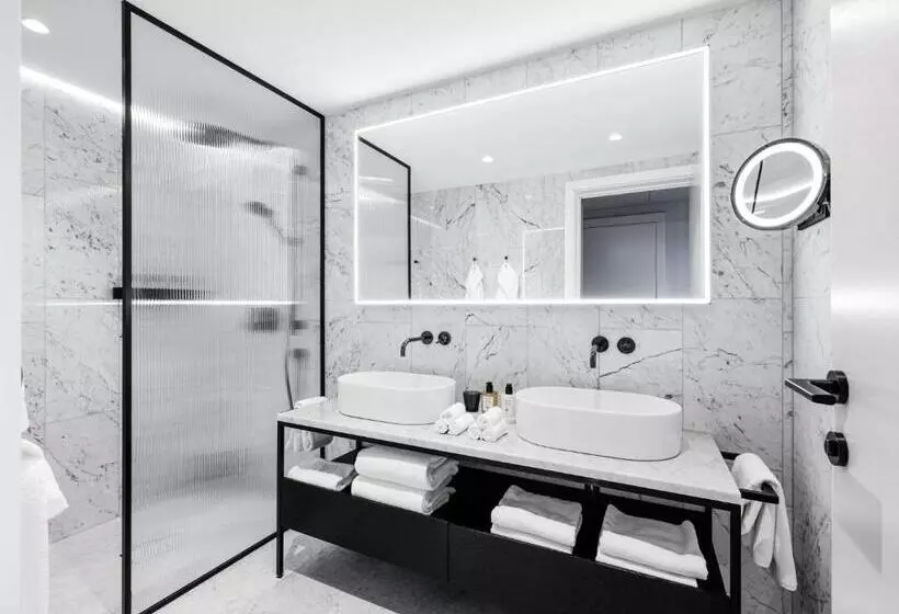 キングサイズベッドのデラックスルーム, The Amauris Vienna Relais & Châteaux