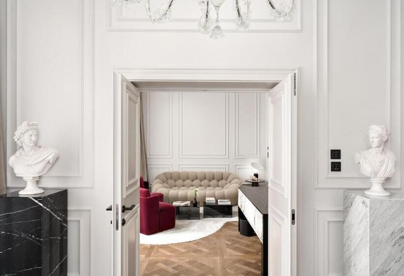 سوئیت با بالکن, The Amauris Vienna   Relais & Châteaux