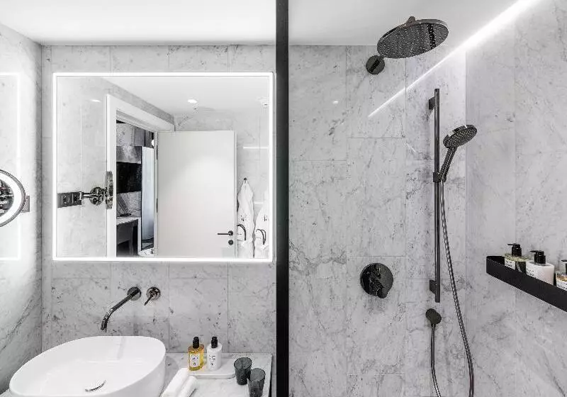 デラックスルーム, The Amauris Vienna Relais & Châteaux