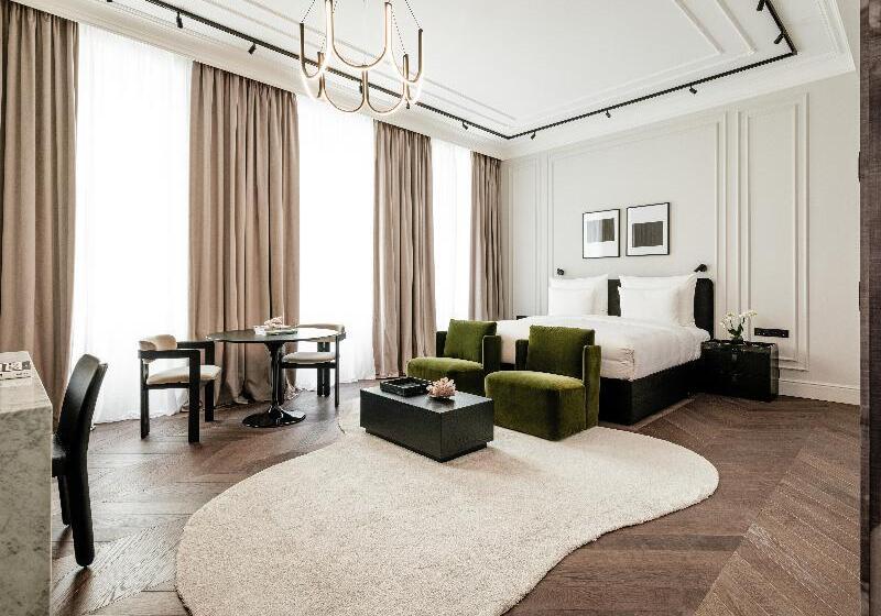 سوییت جونیور, The Amauris Vienna   Relais & Châteaux