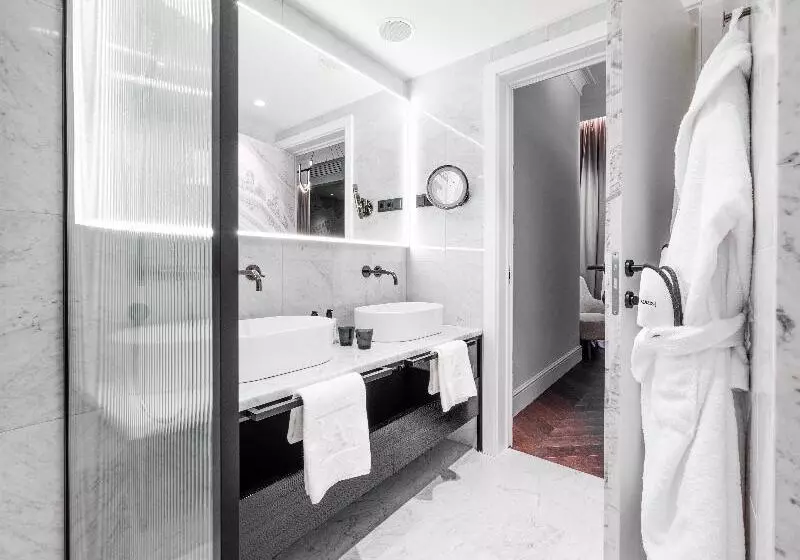 スーペリアールーム, The Amauris Vienna Relais & Châteaux