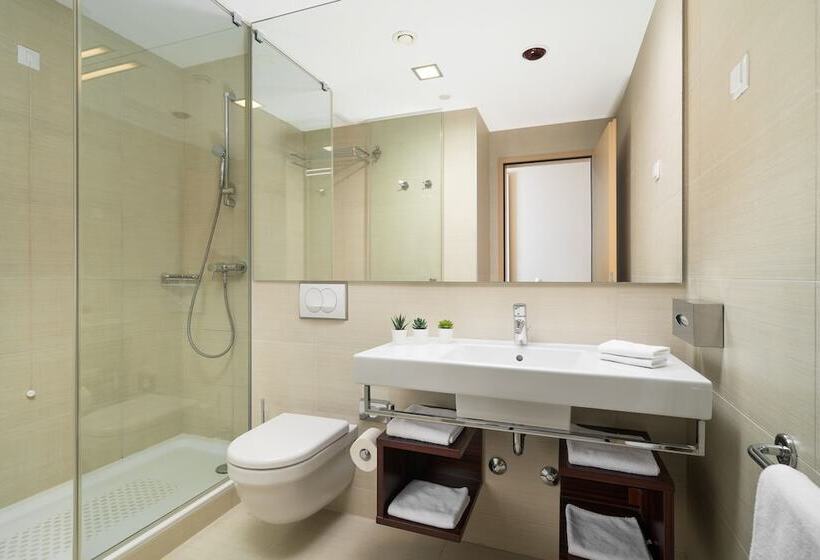 Номер Superior, Valamar Lacroma