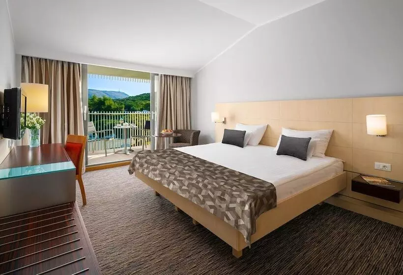 スーペリアールーム, Valamar Lacroma