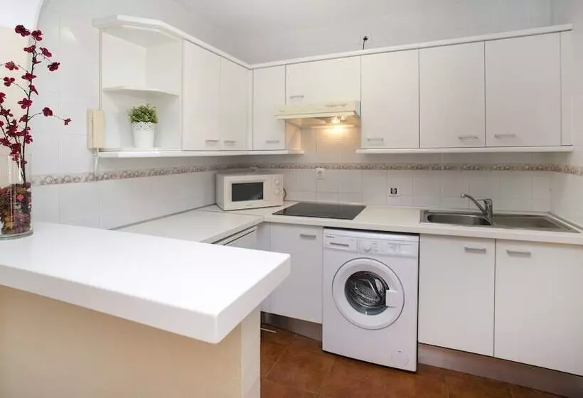 آپارتمان سوپریور 1 خوابه, Leo Islamar