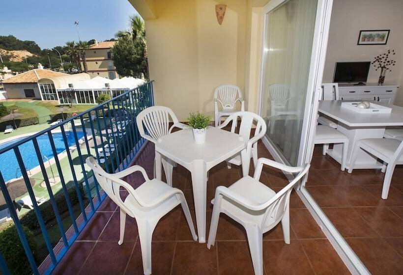 شقة سوبيريور غرفتين, Leo Islamar