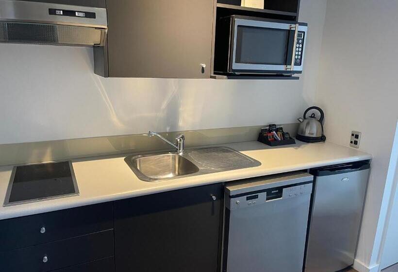 استودیو اجرایی, Quest Invercargill Serviced Apartments