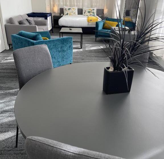 استودیوی لوکس, Quest Invercargill Serviced Apartments