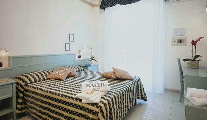 اتاق استاندارد با بالکن, Baltic