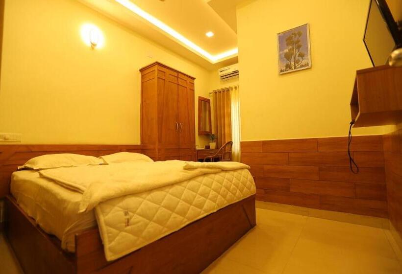 标准间, Sapphire Inn