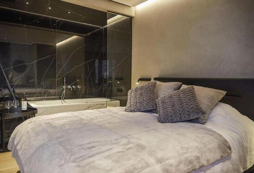 Номер Стандарт с Гидромассажем, Oniro   Luxury Rooms & Wellness Suites