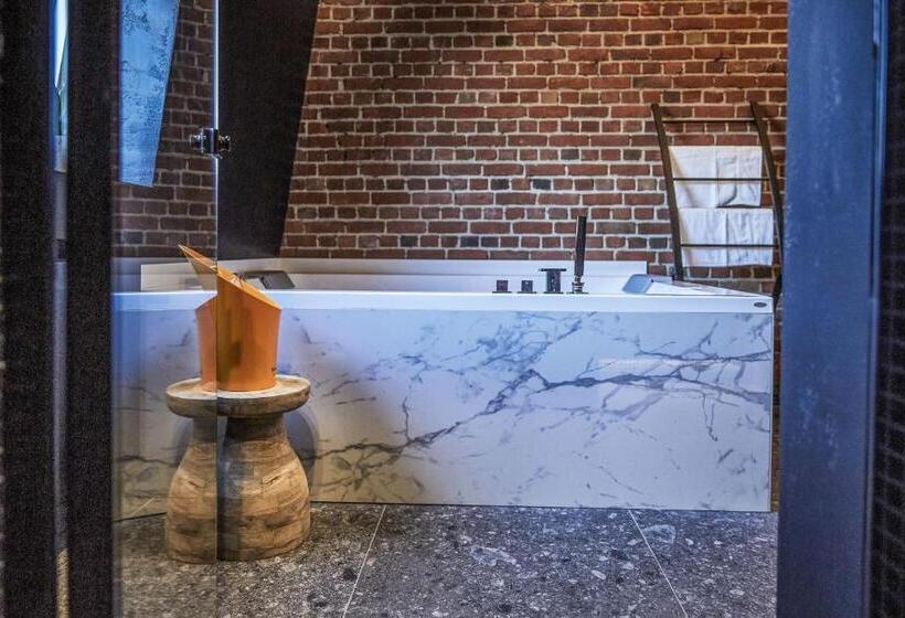 Люкс с гидромассажем, Oniro   Luxury Rooms & Wellness Suites