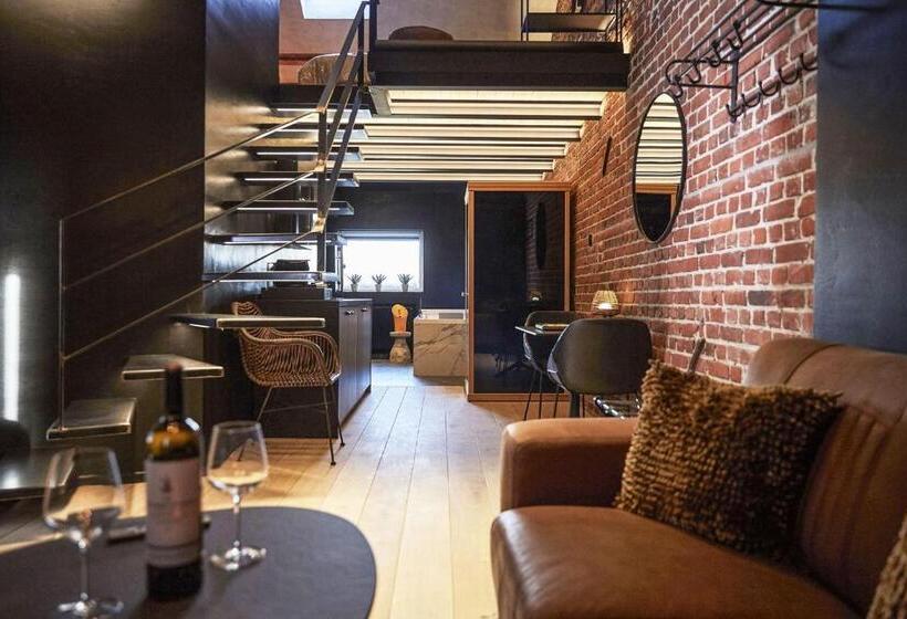 Люкс с гидромассажем, Oniro   Luxury Rooms & Wellness Suites