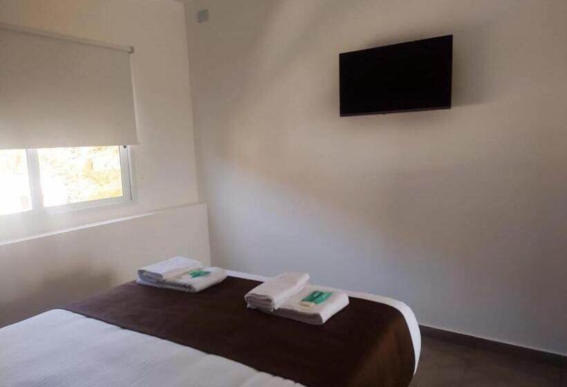 اتاق استاندارد سه نفره, Astoria By Cph