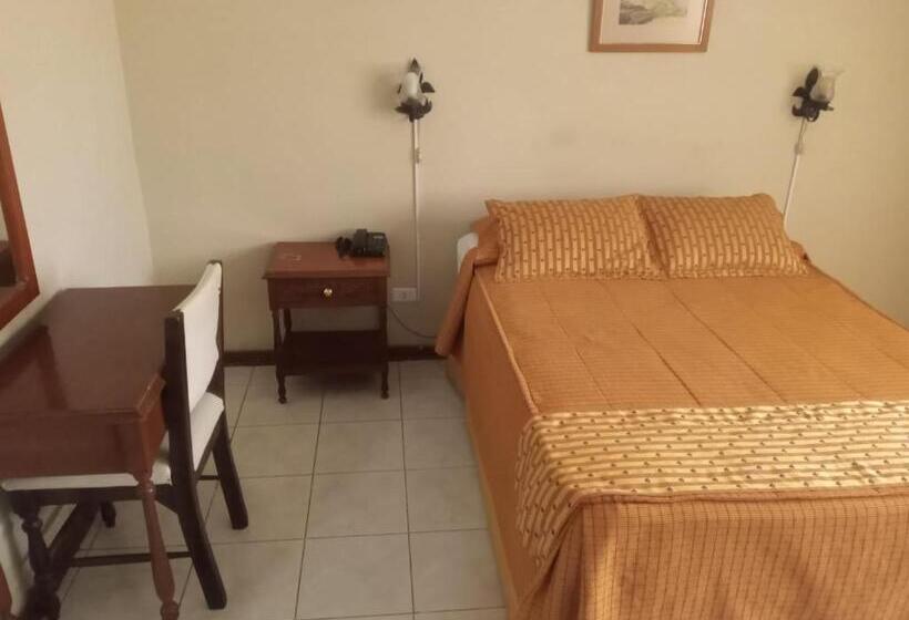 اتاق سوپریور, La Siesta