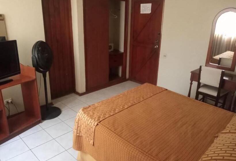 اتاق اکونومی یک تخته, La Siesta