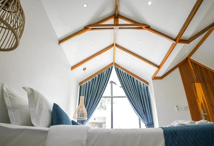 스위트 킹사이즈 침대, Montagne Residence