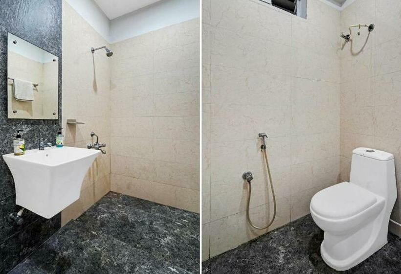 חדר דלוקס, Treebo Signature Grande