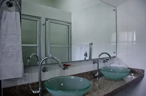 Chambre Triple Standard, Chucarima