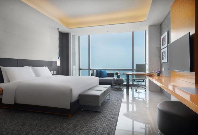 스탠다드 룸 킹사이즈 침대, Sofitel Haikou