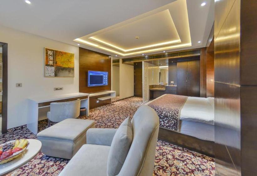 带大床的豪华间, The Kabo