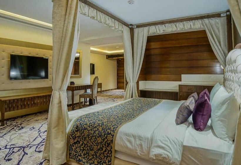 带大床的豪华间, The Kabo