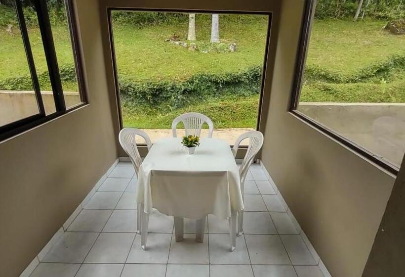 اتاق استاندارد چهار تخته, Pousada Elfos