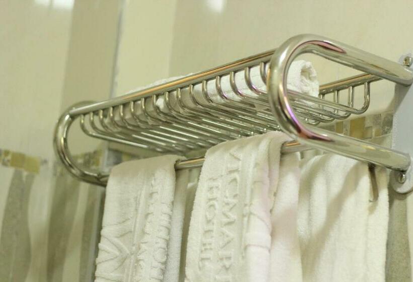 اتاق لوکس, Vickmark