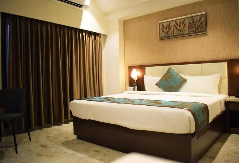 マウンテンビュースタンダードルーム, The Grand, Chittorgarh
